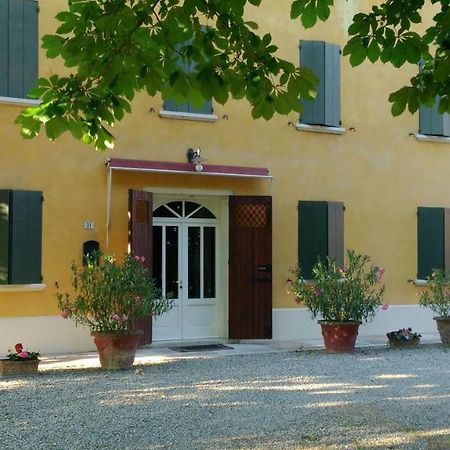 B&B Il Naviglio Di Antonelli Fabio Bastiglia Extérieur photo